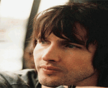 7 Reasons That James Blunt Must Be Stopped