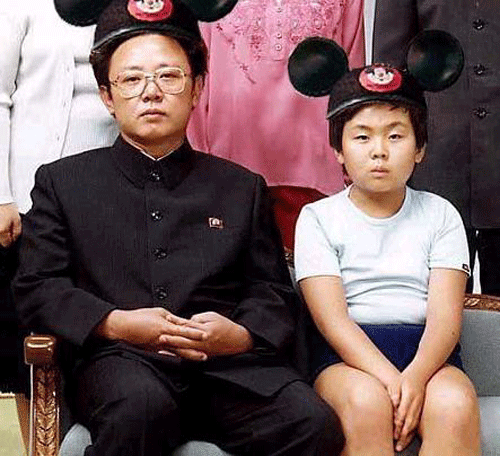 Kim-Jong-Il-Mickey-Mouse.gif