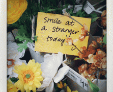 7 Reasons To Smile At A Stranger