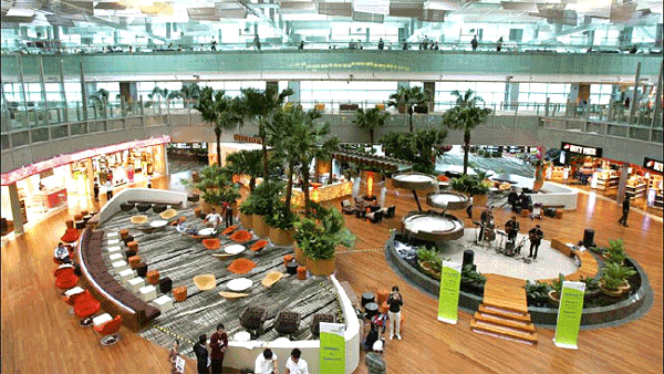 7 Reasons Changi Airport Is An Asian Experience To Remember
